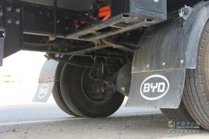 比亚迪T5 4.5吨 4.1米单排厢式纯电动轻卡(BYD5040XXYBEV)