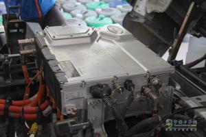 比亚迪T5 4.5吨 4.1米单排厢式纯电动轻卡(BYD5040XXYBEV)