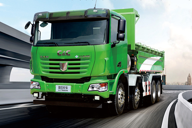 联合卡车u340 340马力 8x4 自卸车(城建渣土车)