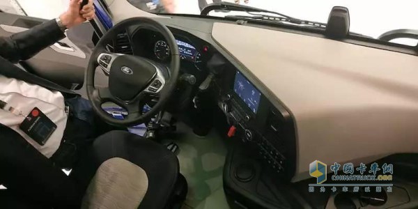福特F-MAX驾驶室大升级
