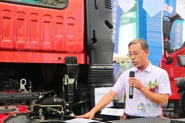 技术研究院中重卡技术中心常务副主任许桂忠