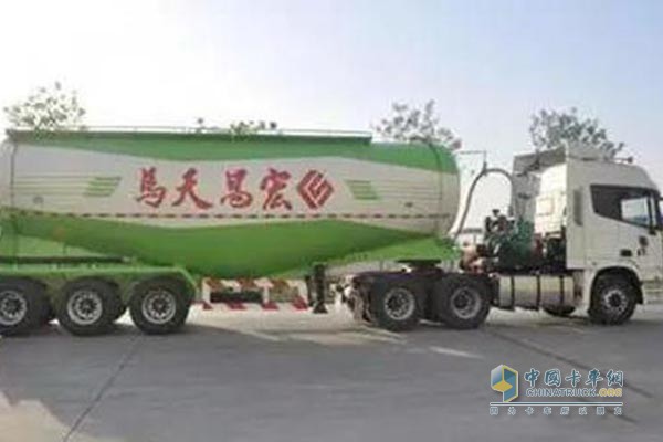 混凝土搅拌车