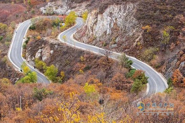 山路驾驶技巧多