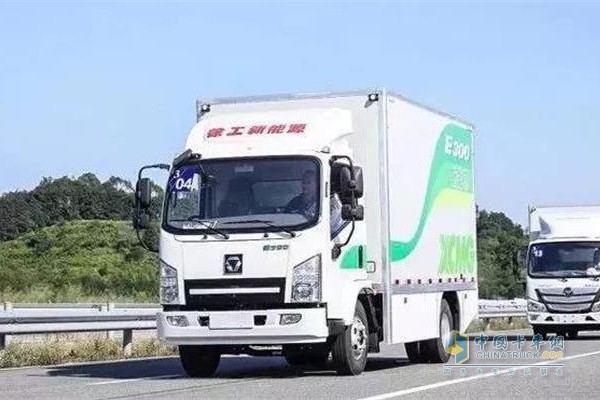 徐工E300系能源物流车