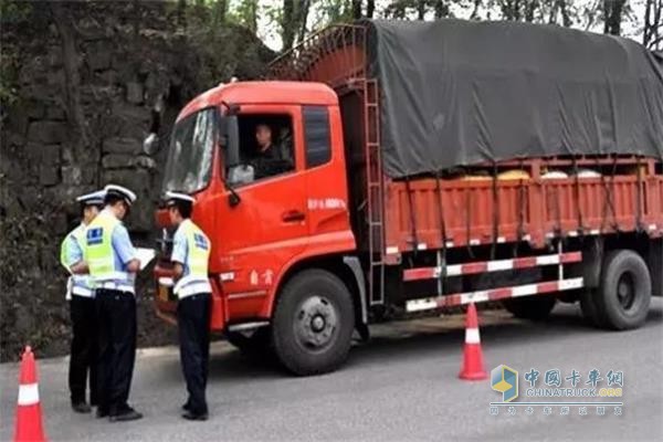 全国多地区对货车限行