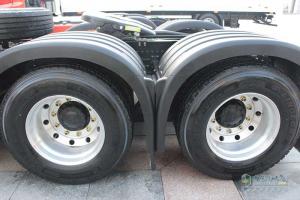 陕汽重卡 德龙X6000 660马力 6×4 国六牵引车