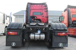 陕汽重卡 德龙X6000 660马力 6×4 国六牵引车