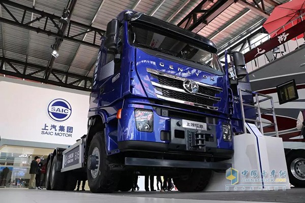 智能网联6X6qua全驱大件运输车