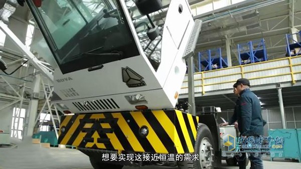 中国重汽氢燃料码头牵引车调配测试中