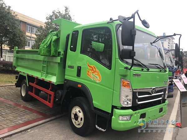 豪曼H3轻型智能渣土车