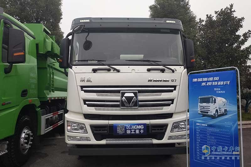 徐工汽车 漢风G7 6×4 350马力 14m³ 搅拌车