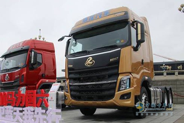 2019款​乘龙H7搭载玉柴6K580大马力发动机