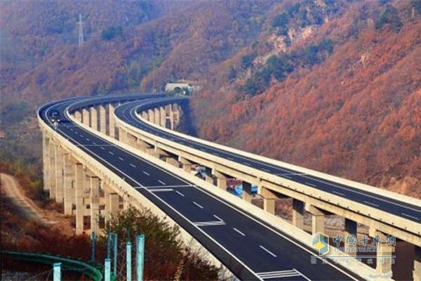 黑龙江：省公路命名编号调整 出口指示牌将不显示地名