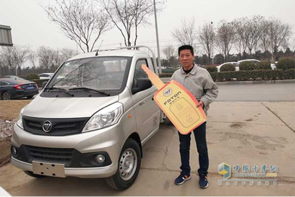 刘志勋和他的菱V双燃料单排车