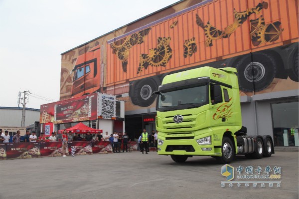 乐行无忧体验店及体验车