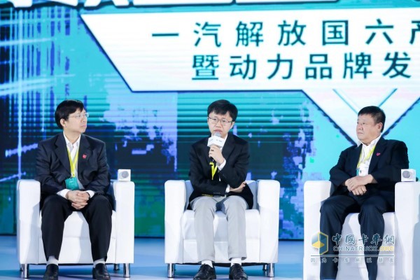 国家发改委能源研究所的研究员刘坚先生