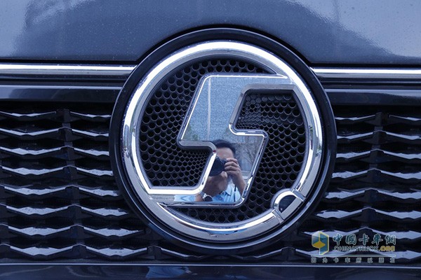 发光logo