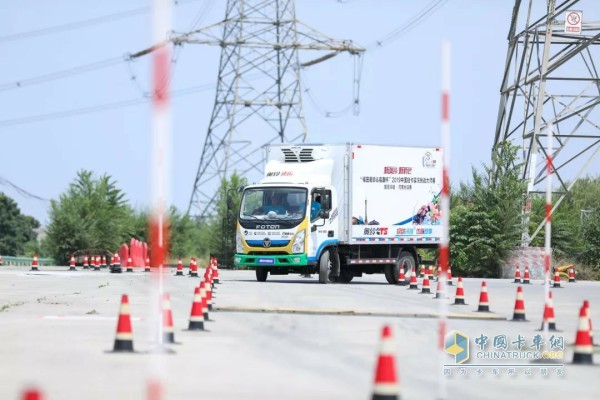 福田奥铃CTS赛道体验