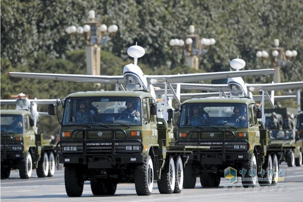 2009年国庆60周年使用东风轻型车阅兵