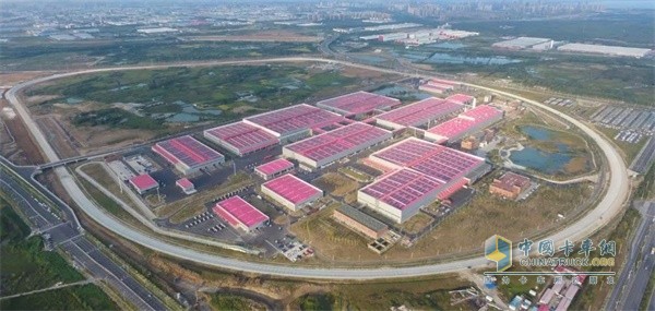 江淮轻卡JAC新港基地打造了世界轻卡行业首个智能制造平台
