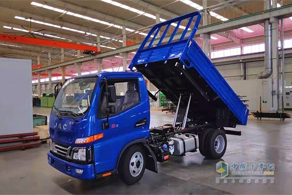 江淮D50AT工程车运输高效承载有力