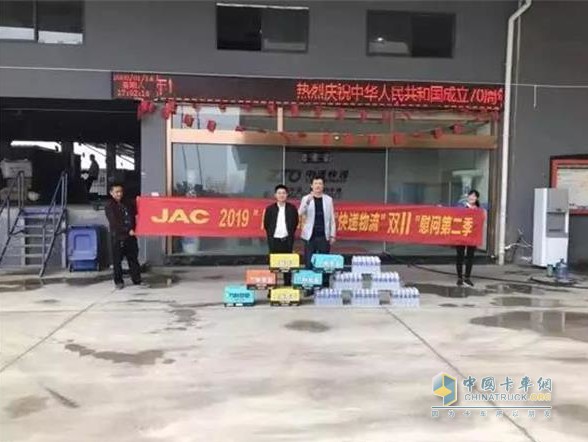 双十一狂欢购物节即将到来，康铃已做好充分的准备工作