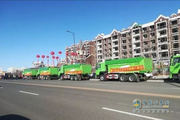 中国重汽 HOWO T7H 牵引车 智能渣土车