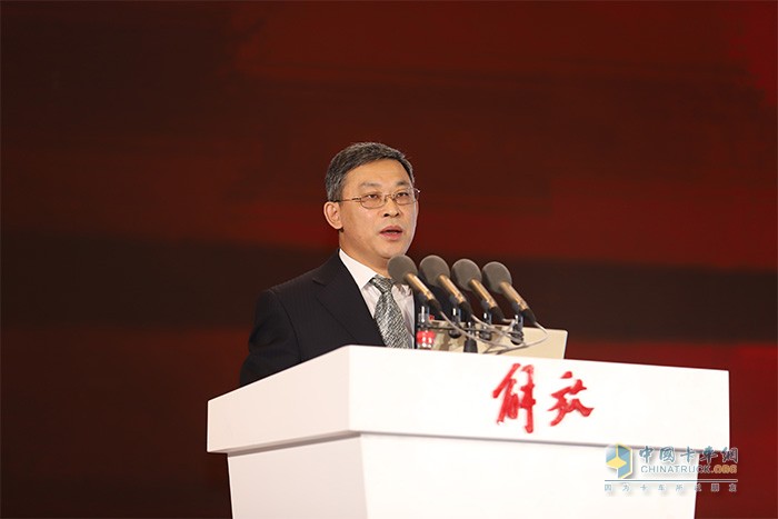 一汽解放商用车开发院院长吴碧磊解读2020年主销产品