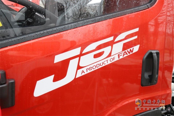 解放J6F提速快，油耗低