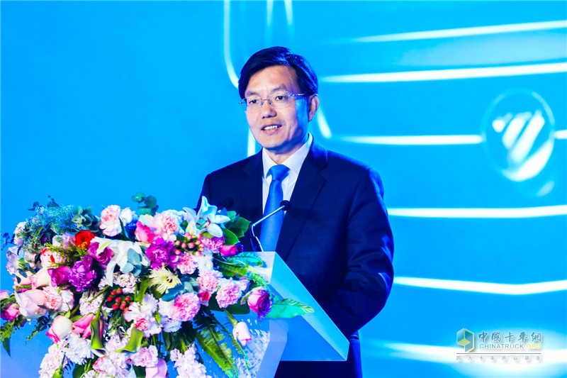 自动挡重卡只选欧曼 超级重卡AMT自动挡客户大会召开