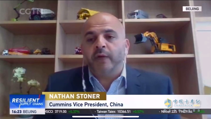 中国区业务的康明斯集团副总裁石内森(Nathan Stoner)接受中国国际电视台(CGTN)采访