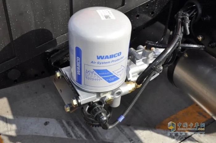 L3000载货车关键阀类件及空气干燥器均采用WABCO产品