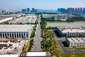 铜陵市政协主席张梦生一行到华菱星马调研