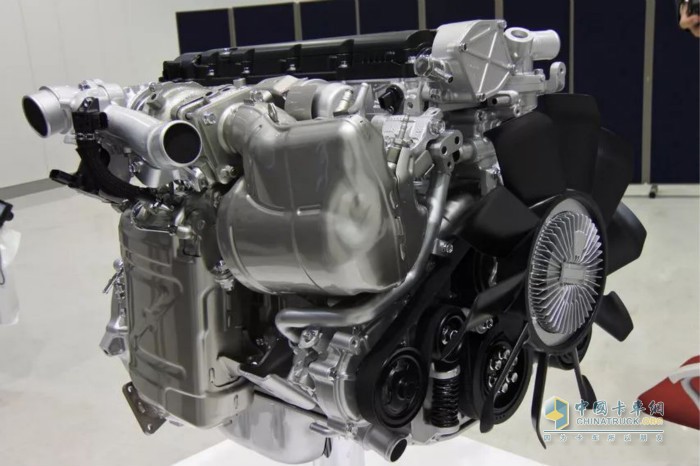 五十铃最新一代4JZ柴油发动机