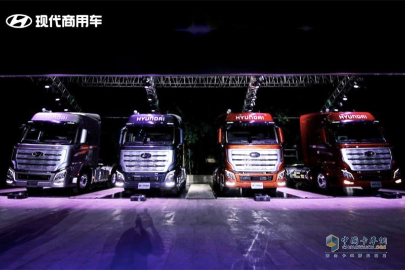 新一代创虎国六系列与LNG牵引车齐发   现代商用车重拳“出击”