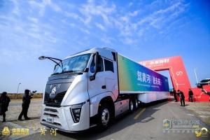 奔腾不息黄河浪  奋斗不止重汽人