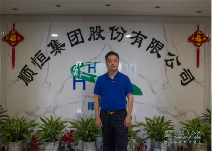 中国重汽  豪沃TX  冷藏车