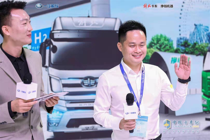 一汽解放忠实用户为解放打Call