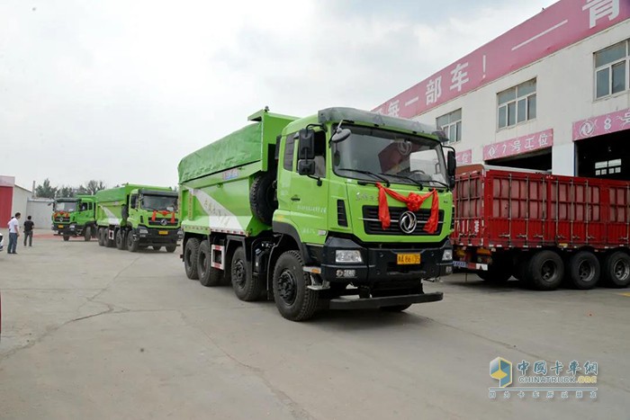 东风天龙KC,渣土车,牵引车