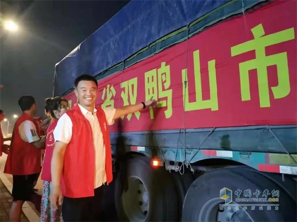 一汽解放  牵引车