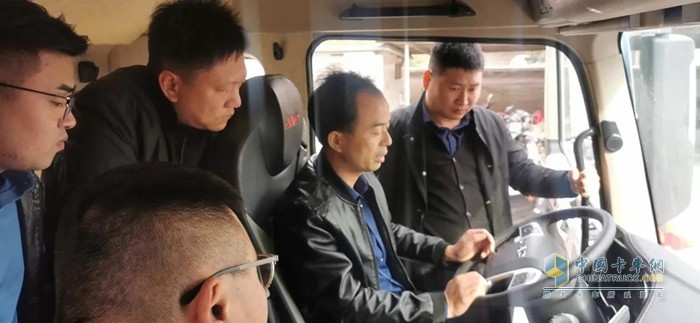 组织专项培训