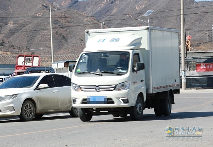 福田祥菱 M2大熊猫 轻卡载货车