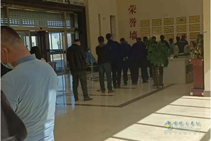 疫情当前哈密隆祥跨区救援  不计得失诠释解放卡车感动服务