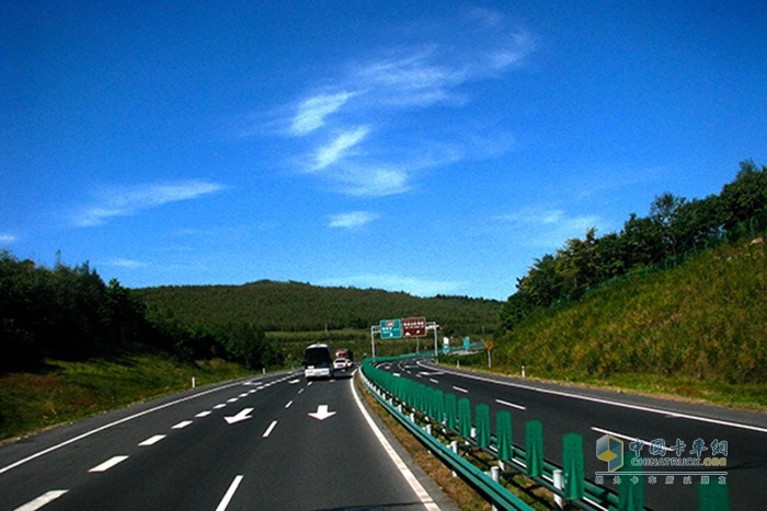 货车司机 分心驾驶 道路交通事故