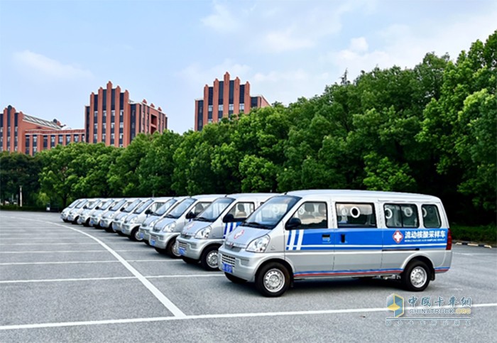 五菱商用车 核酸采样车 上海交通大学