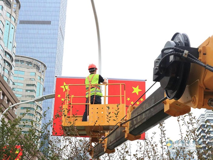 东风途逸作为专业用车