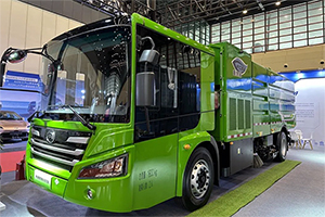 “氢”装上阵 宇通环卫氢燃料车亮相郑州新能源汽车展