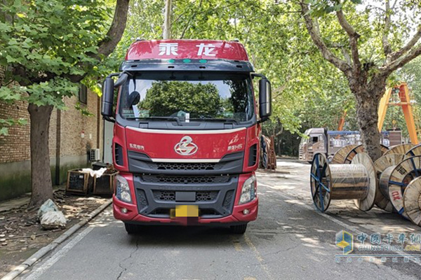 节油实力派 刘师傅为乘龙H5点赞