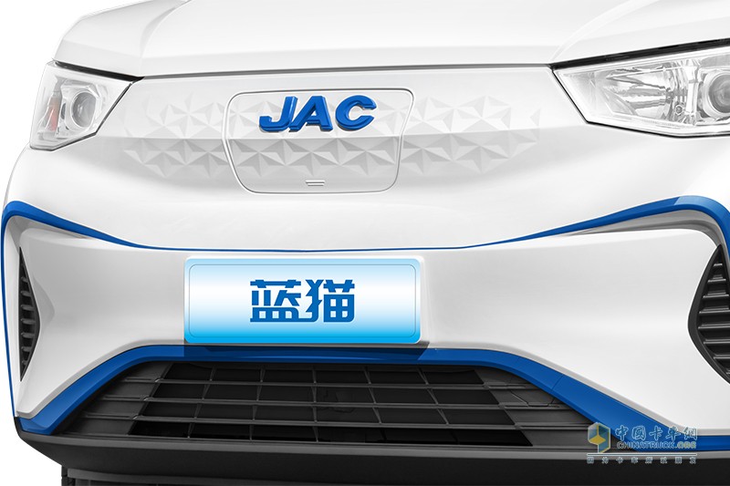 江淮1van 蓝猫M1 2023款 中航精英版 2.7T 2座 4.745米纯电动厢式运输车38.64kWh 