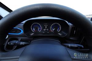 江淮1van 蓝猫M1 2023款 中航旗舰版 2.7T 2座 4.745米纯电动厢式运输车38.64kWh 